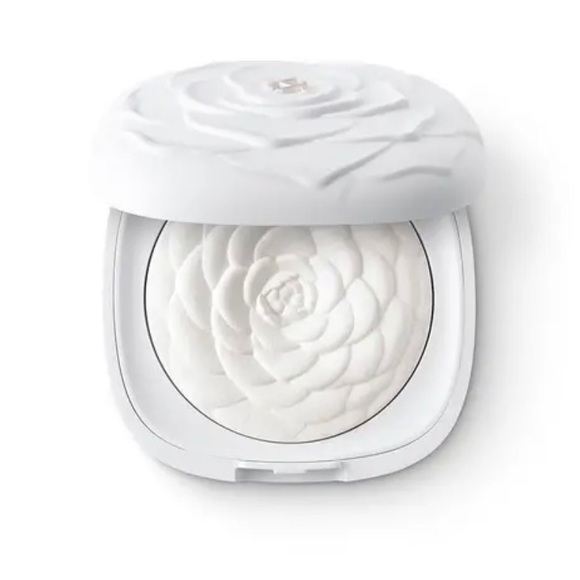 Sephora Other - KIKO MILANO | BLOSSOMING BEAUTY BLOOMING PERFECTING POWDER